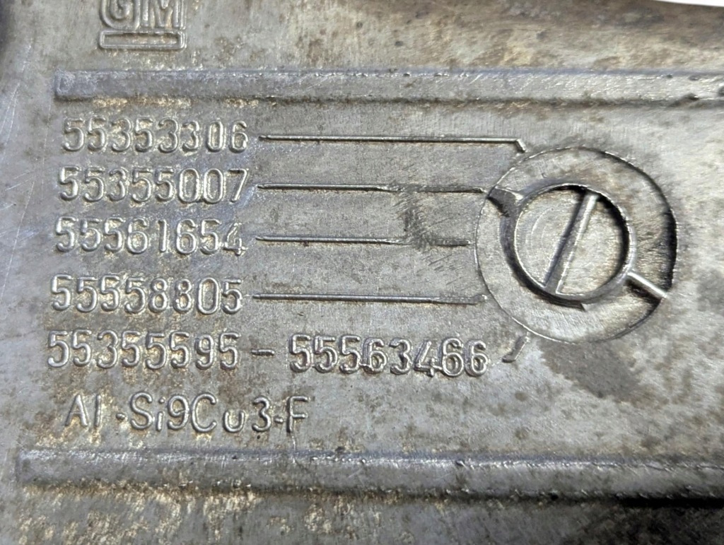 Поддон масляная opel astra j 2011 55355007 Киев