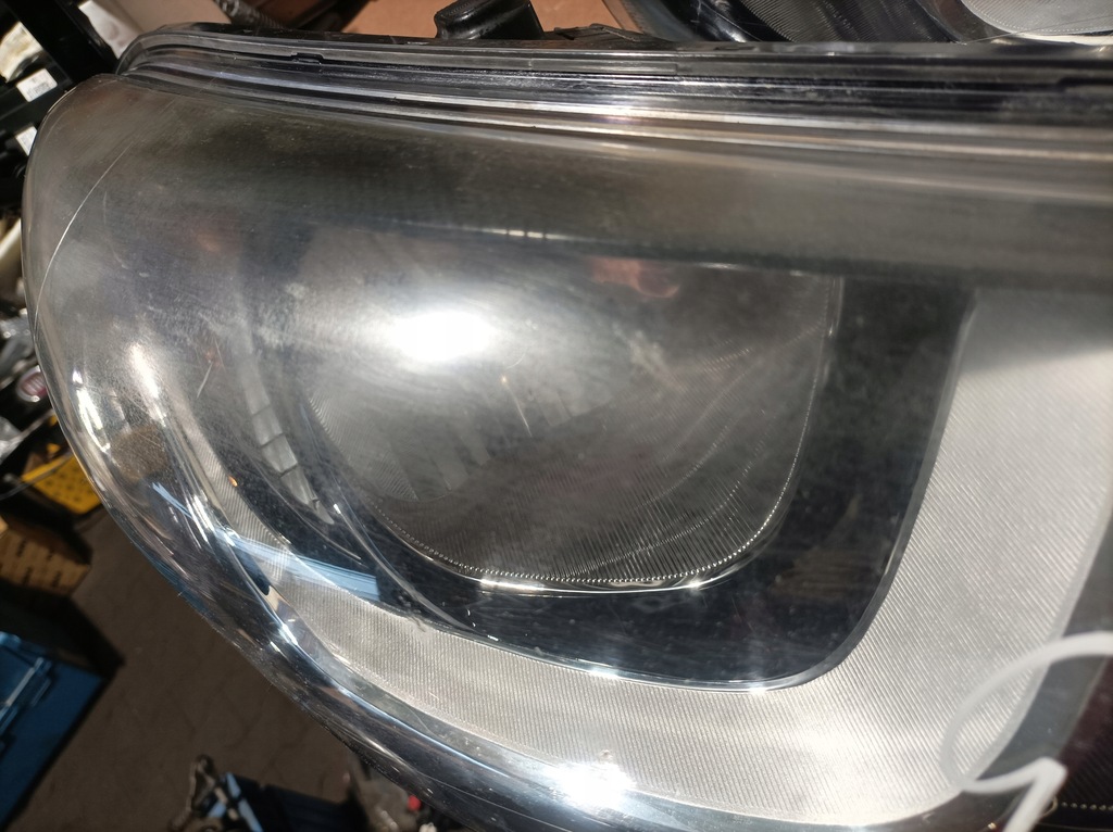 фото №11, Hyundai i20 lift 12-14 права лампа 92101-4p500