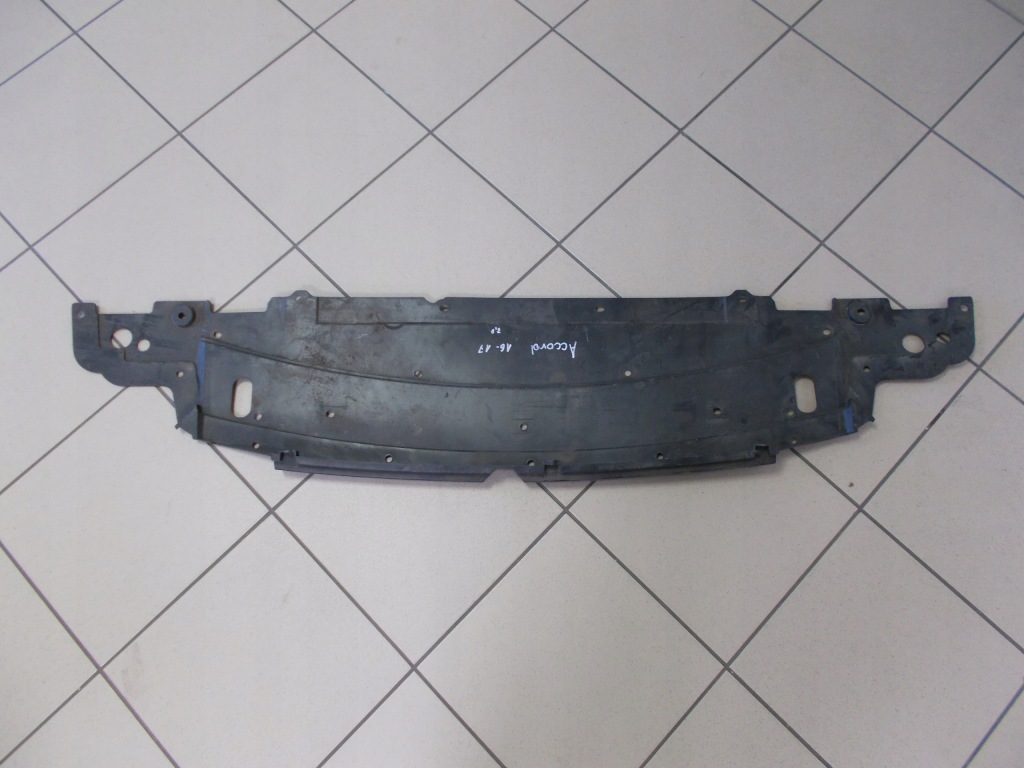 Купить Плита накладка бампера перед honda accord 16-17