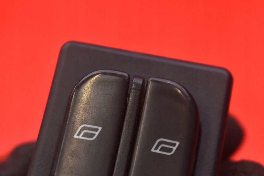 фото №10, Панель управление окон eu 5547914 saab 9-5 95 1 i 05-10