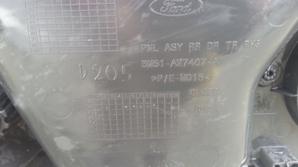 фото №8, Ford focus mk3 14- обшивка двері правий задня оббивка