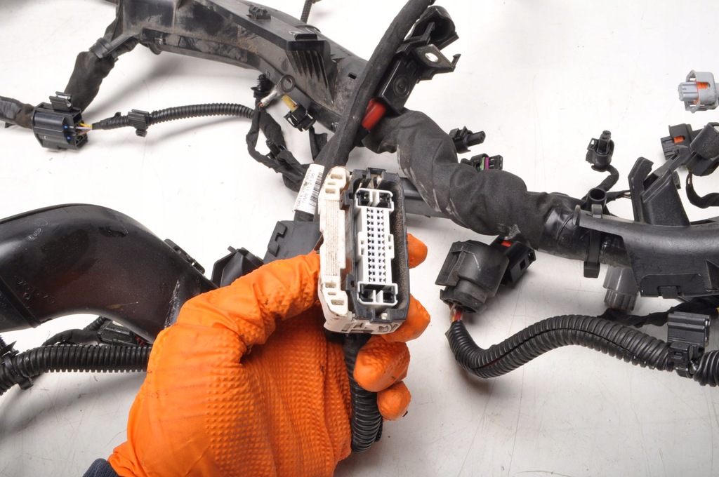 фото №10, Volvo s60 iii v60 ii 2.0 t5 жгут электропроводка двигателя 31499292