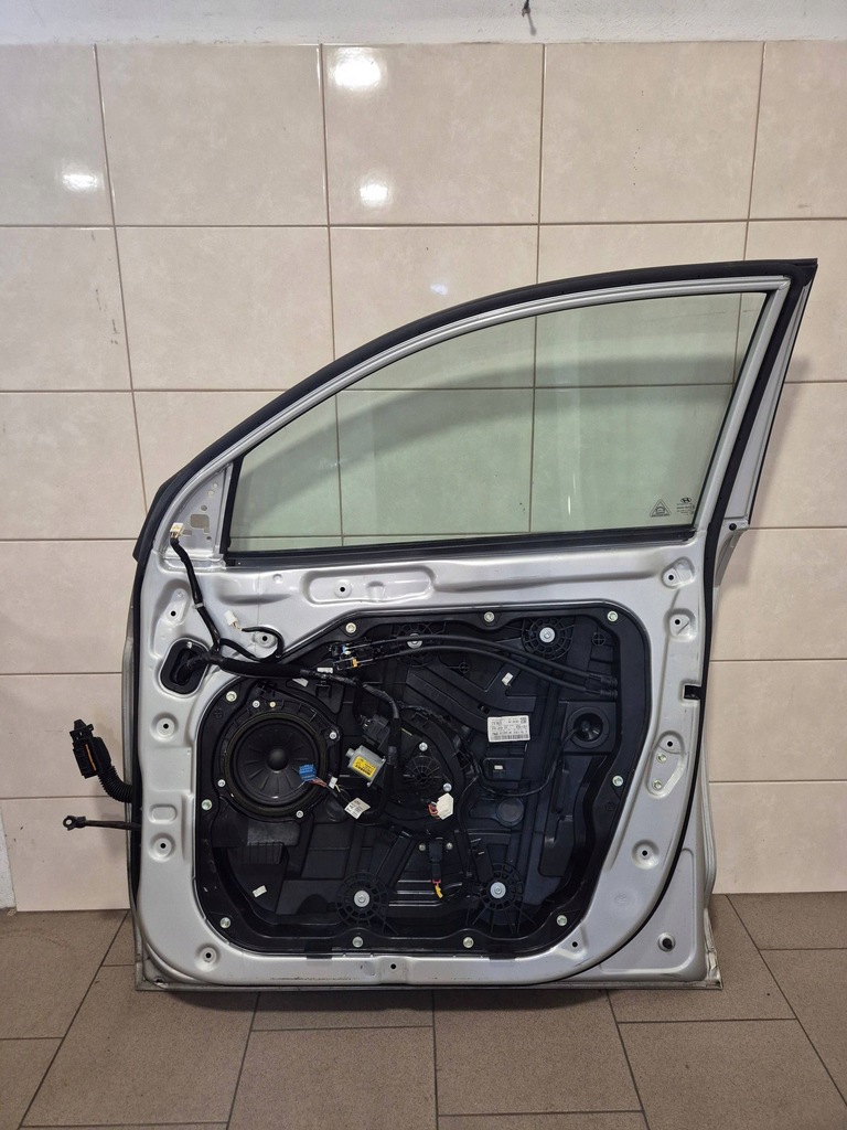 фото №7, Hyundai tucson iii 15-20 дверь правый перед u3s