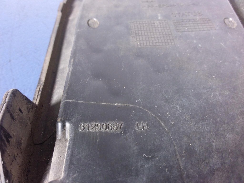 фото №4, Volvo xc60 i решітка протитуманної фари лівий 31290657