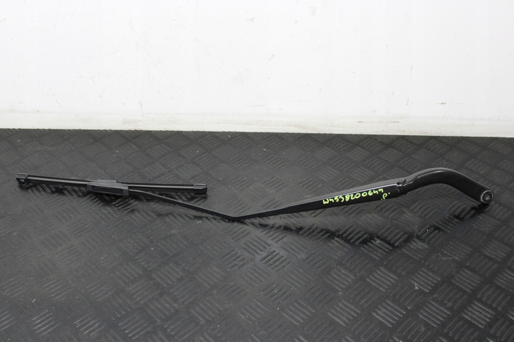 фото №1, Рычаг дворники дворник правая smart fortwo iii 3 w453 lift eq