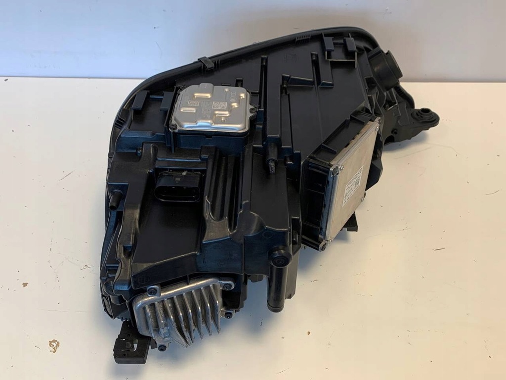 фото №15, Права ліва лампа фара audi q5 przed lift full led