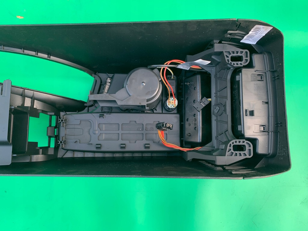 фото №11, Туннель средний подлокотник bmw 3 e90 e91 europa