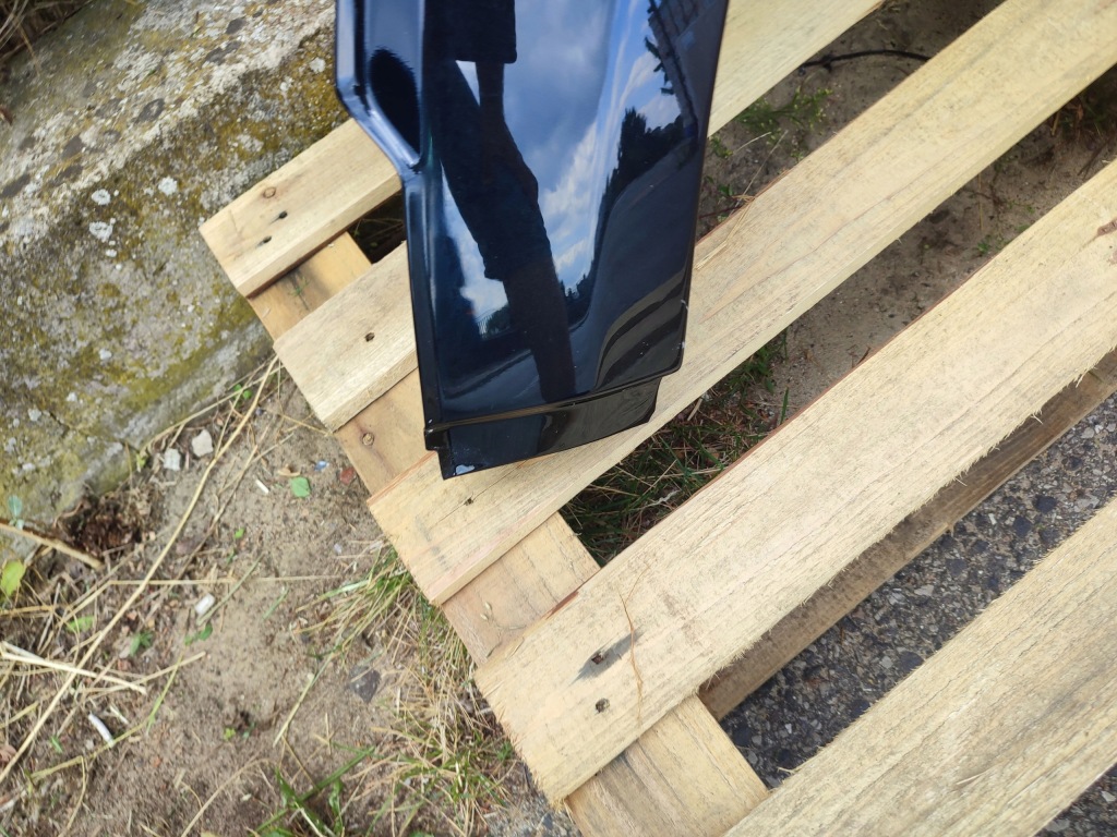 Крыло правый перед fiat freemont jc 03.11-12.15r отверстие поворотник лак axr Доставка