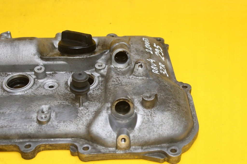 фото №5, Крышка клапанов rav4 avensis 2.0 vvti 3zr