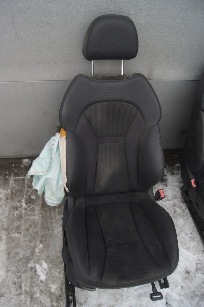 фото №11, Комплект сидений s-line audi a1 8x 3d ремни защёлки