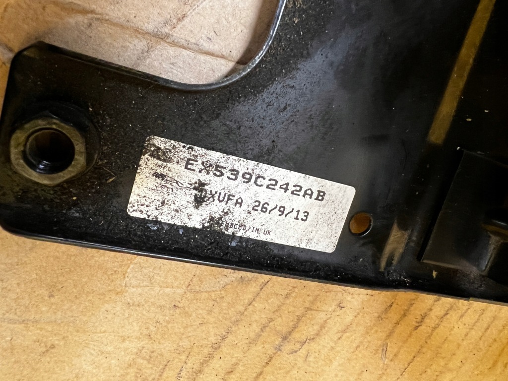 Фильтр угольный par топлива блок управления насоса jaguar f-type x152 3.0 v6 sc s/c Киев