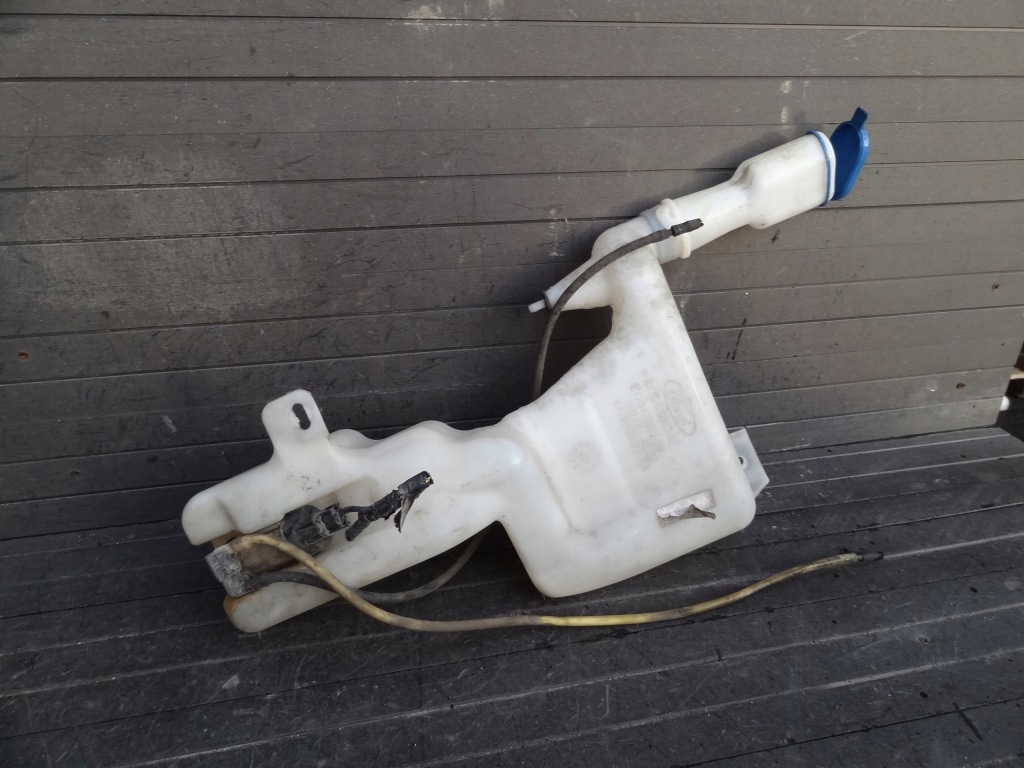 фото №1, Ford tourneo courier 2014 бак омивача