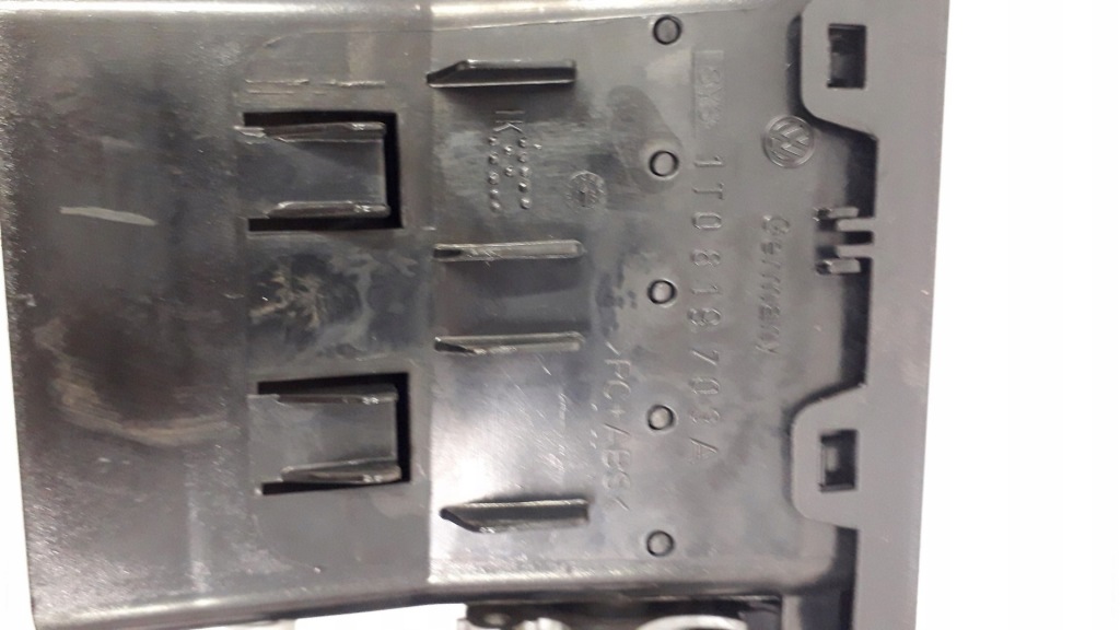 фото №15, Vw touran решётка обдув консоли 2003-2010 1t0819703a 1t0819704a