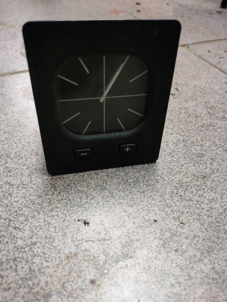 фото №1, Годинник аналоговий + штекер bmw e30