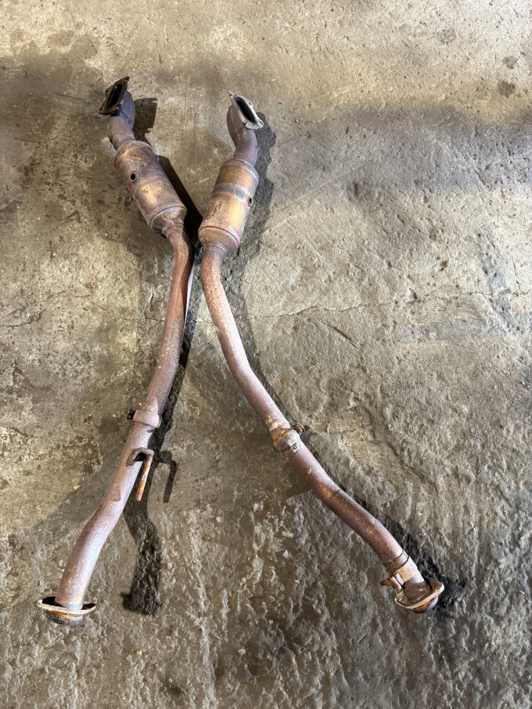 фото №1, Jeep grand cherokee wk 2 ii 3.6 14- катализатор катализаторы левый правый