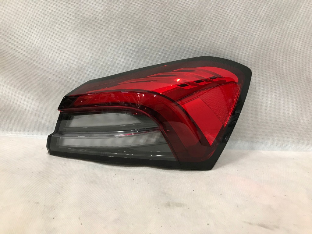 фото №1, Maserati ghibli lift 21- лампа задняя правая led светлая europa