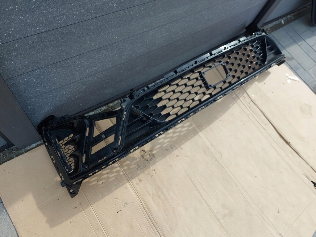 фото №6, Решётка w бампер kia ceed iii gt line 18-21 ładna