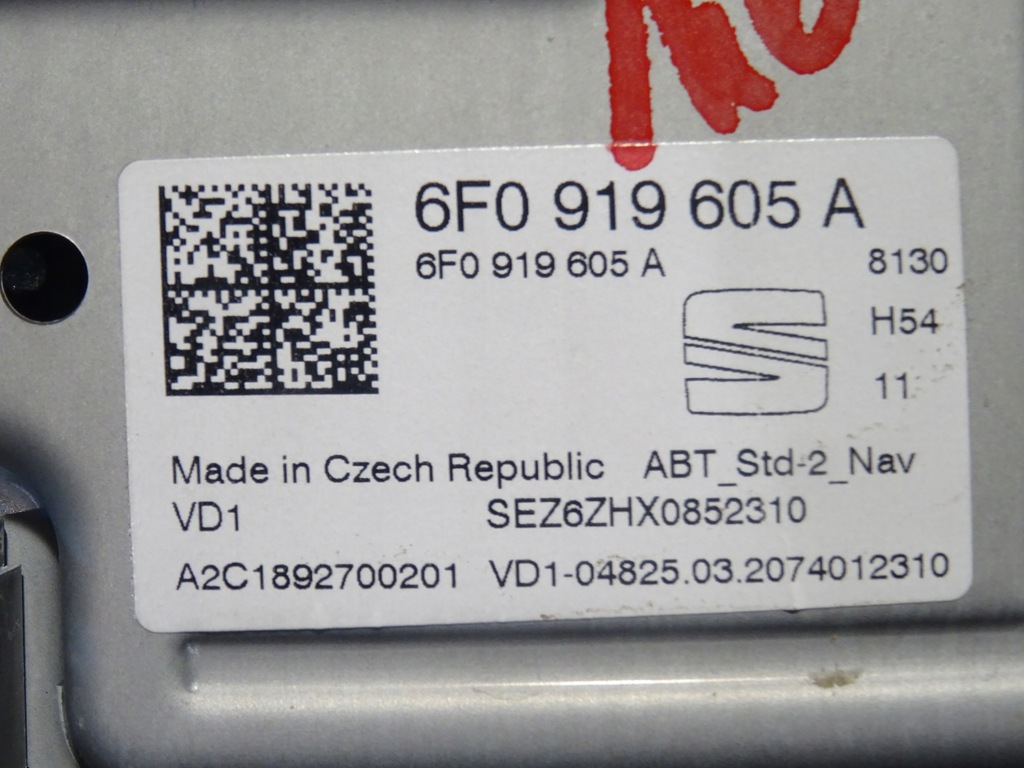 фото №9, Екран дисплей радіо навігації seat arona 6f0 17-21 6f0919605a