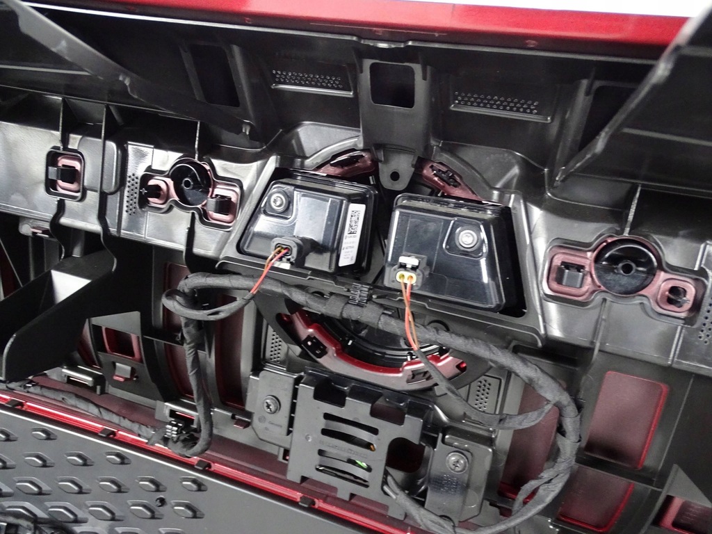 фото №11, Бампер перед передний vw id4 id.4 id 4 gtx версия 6x pdc + радар + led