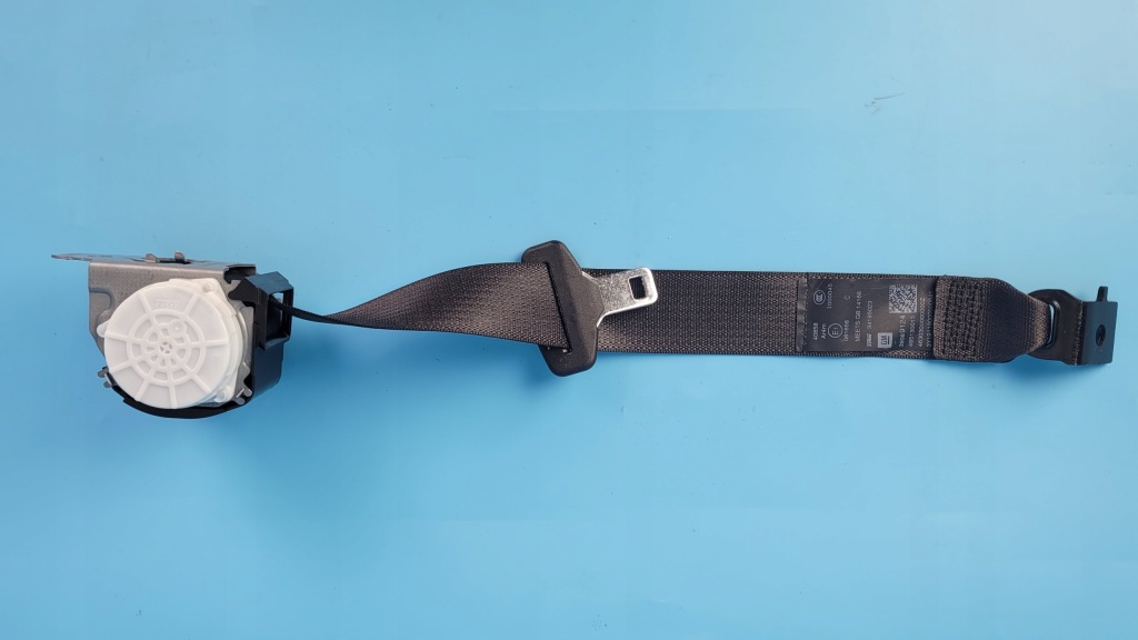 Купити Opel astra pas безпеки середина задня 39089124