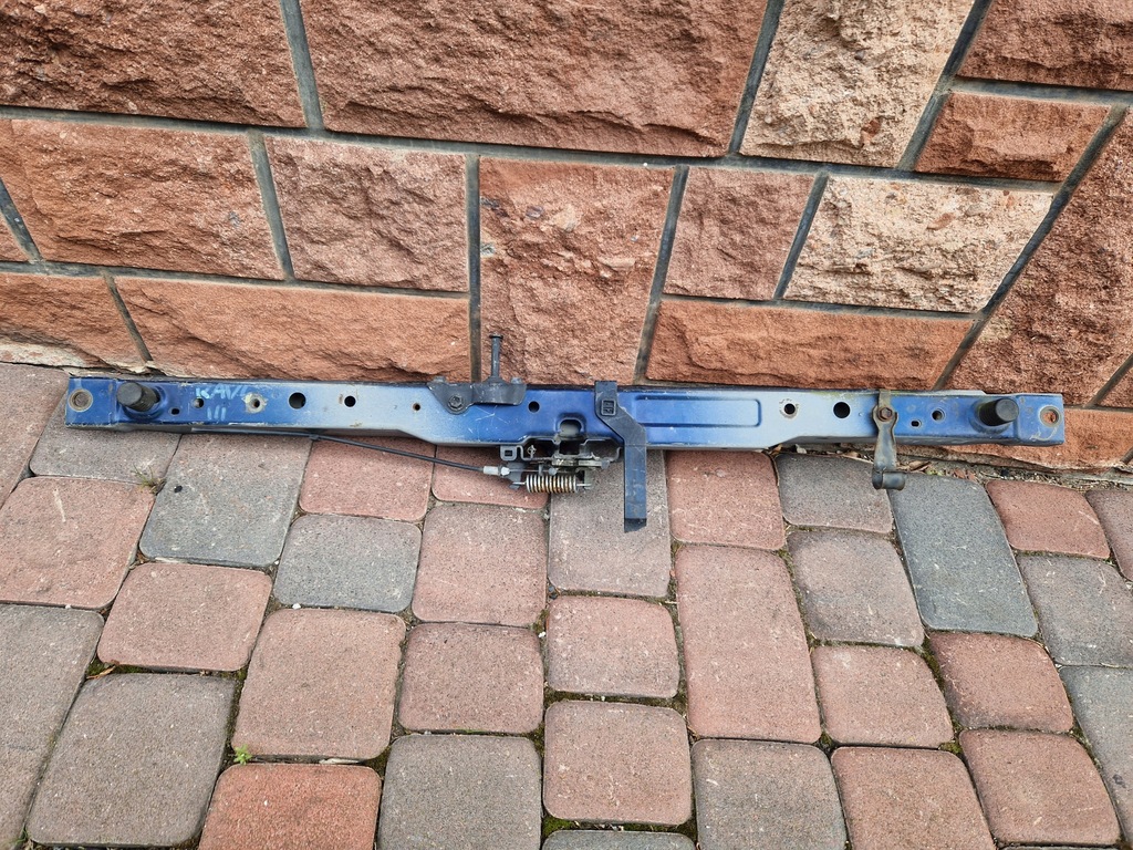 фото №1, Усилитель верхний замок toyota rav4 iii