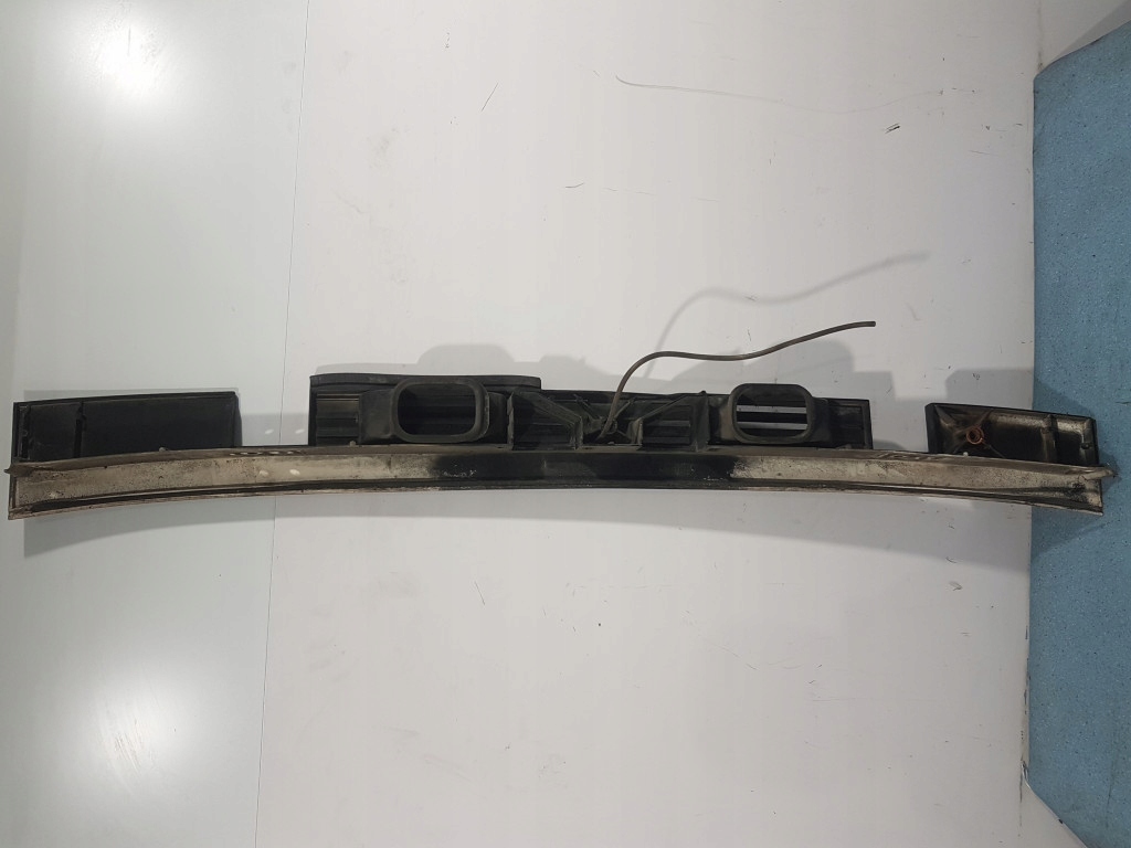 фото №5, Mercedes-benz mb100 w631 жабо