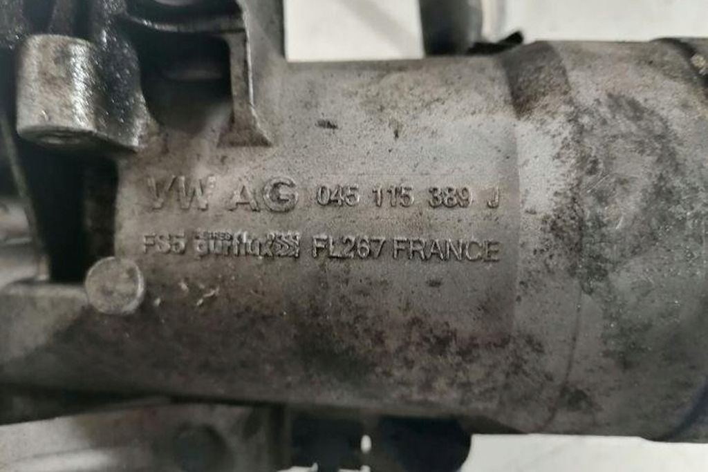 фото №8, Крышка фильтра масла vw golf plus 5m1, 521 045115389j 2.0l дизель 103kw