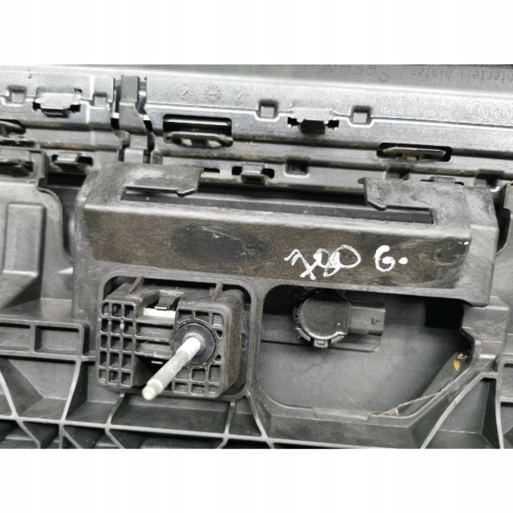 фото №13, Audi q2 - 2022 бампер задній