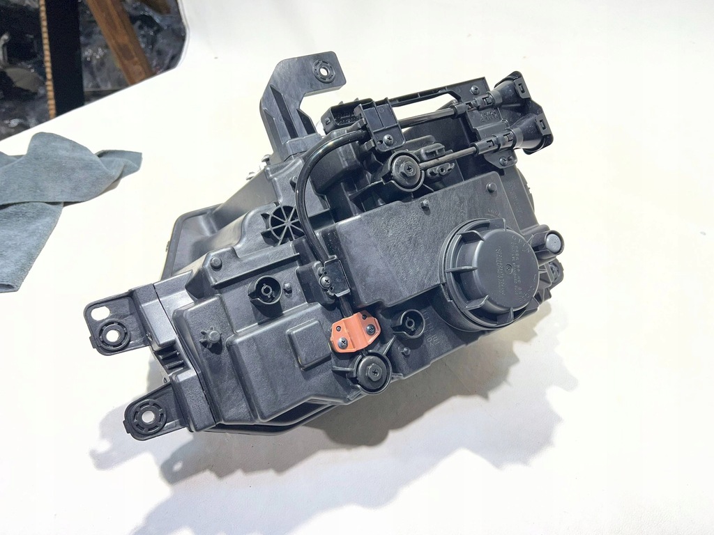 фото №16, Лампа права перед hyundai ioniq 9 full led 92102g0100