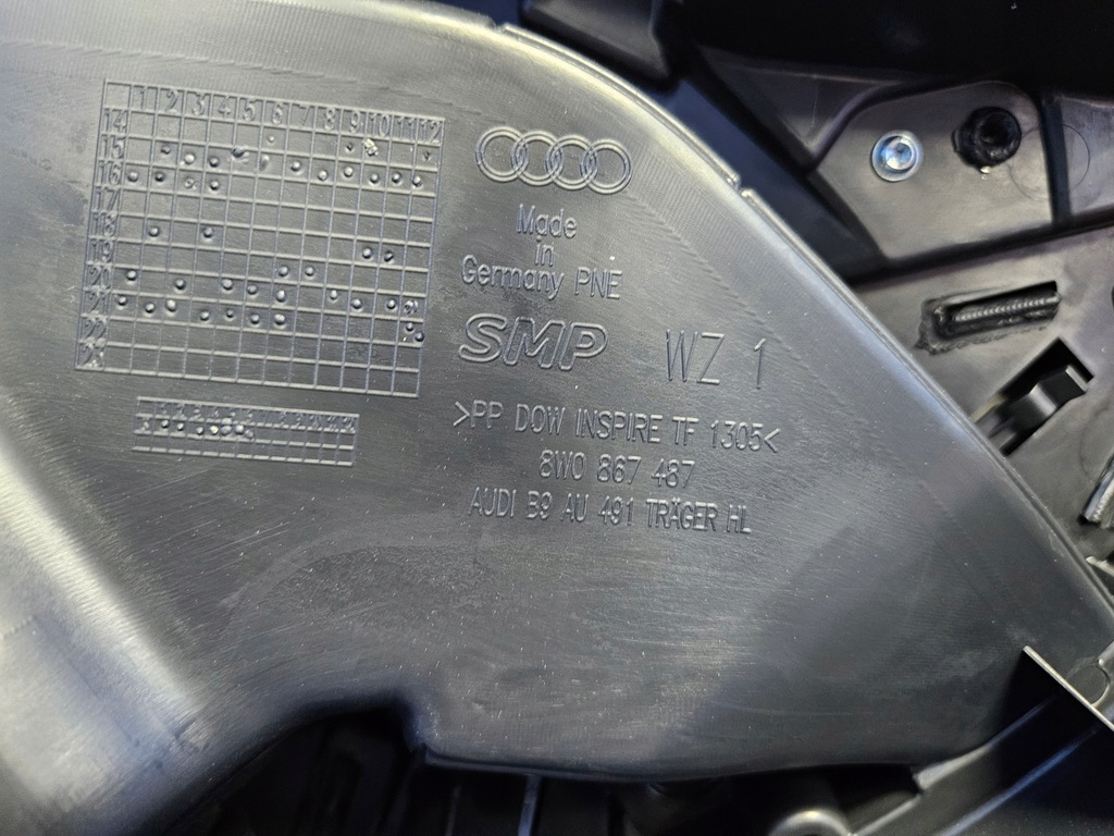 фото №8, Audi a4 b9 lift обшивка двері лівий задня задній оббивка 8w0867487