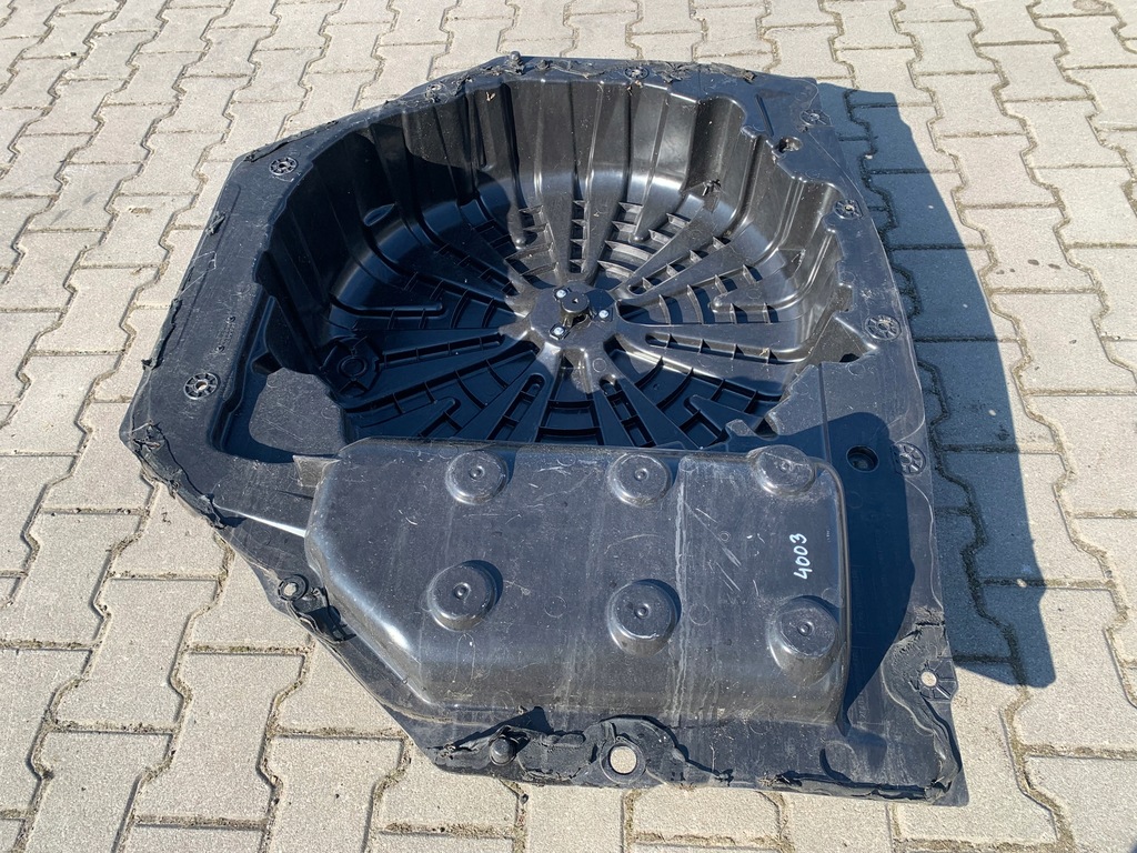 фото №7, Renault megane iv kombi поддон пол багажника 745144672r