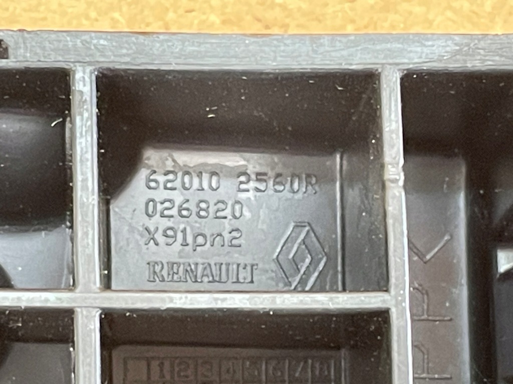 фото №5, Напрямна лівий перед renault laguna iii 3 lift 620102560r