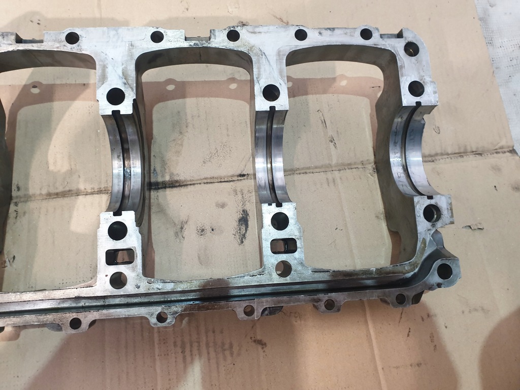 фото №14, Блок двигателя 944101108r porsche 944 2.5 b m44/40