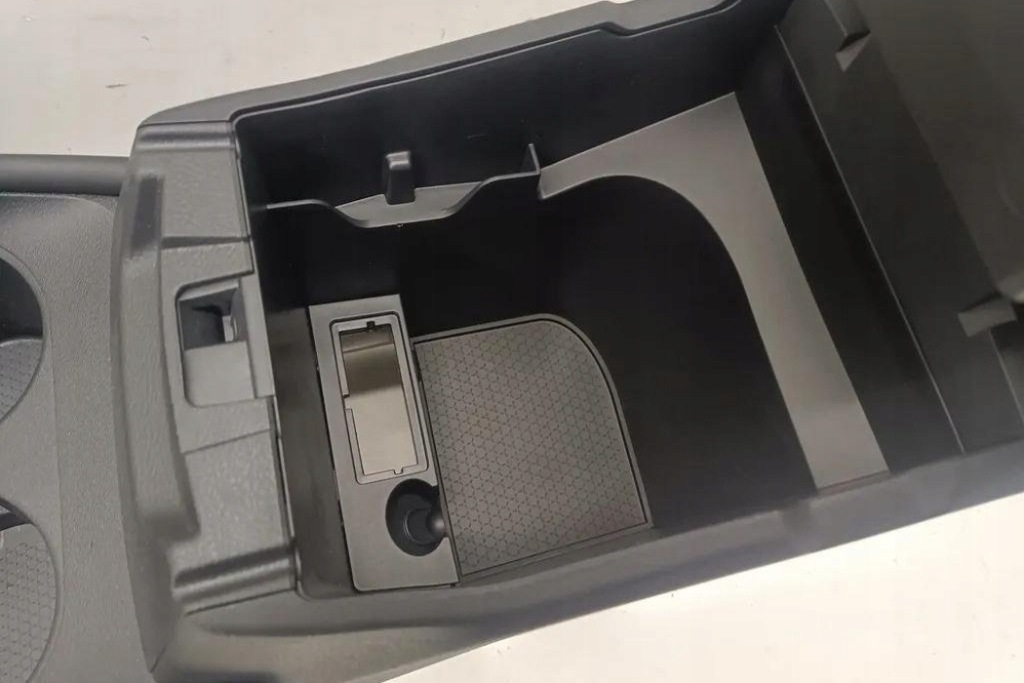 фото №8, Подлокотник nissan qashqai iii j12 969116um0a 1.5l 2023