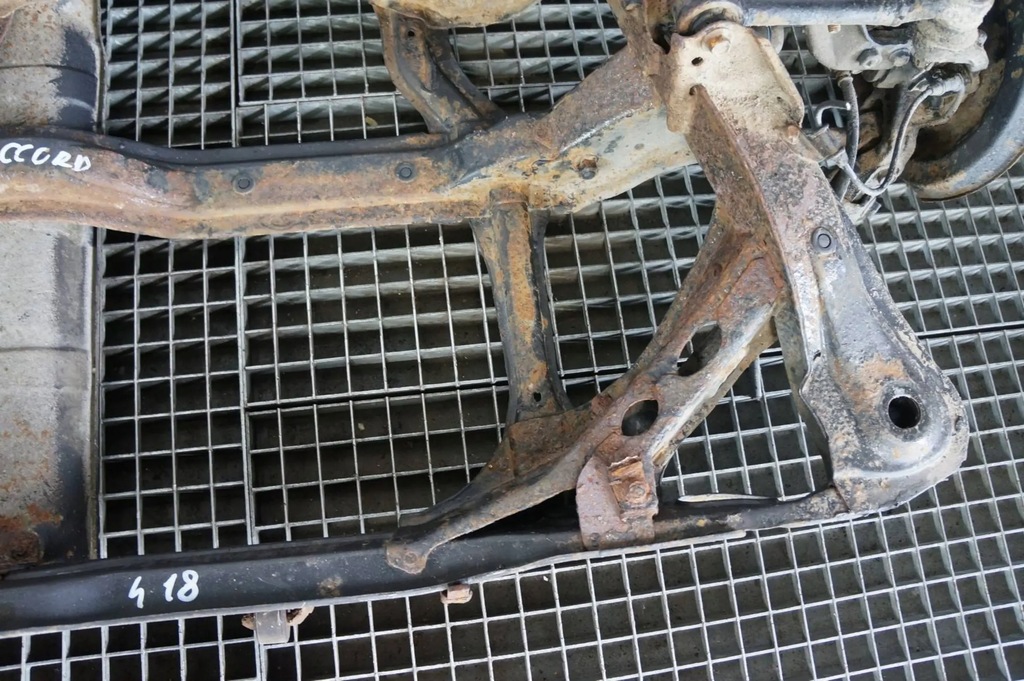 фото №12, Балка підвіска підрамник задня задні honda accord vi