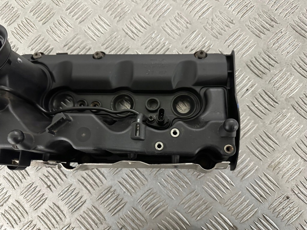 Skoda fabia iii 1.4 tdi cut крышка клапанов 04b103469k Недорого