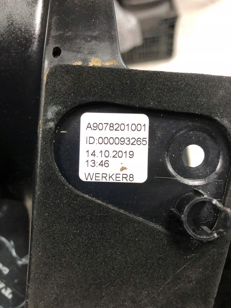 фото №7, Mercedes w177 w213 камера заднього виду 0009001823