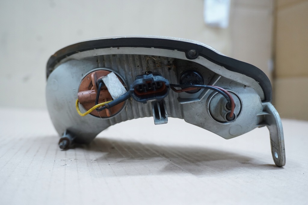 фото №10, Terracan поворотник поворотник левый перед 04r eu