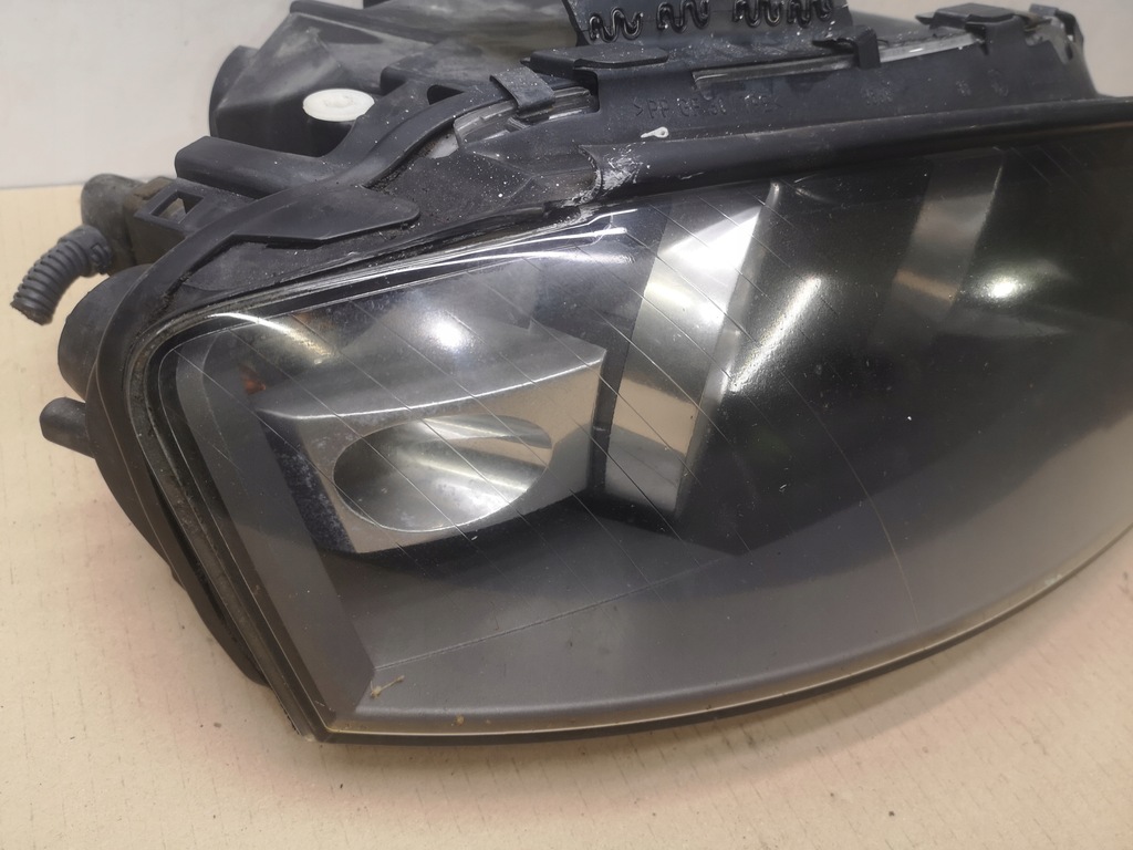 фото №10, Лампа правая перед передняя audi a3 8p 03-08 uk