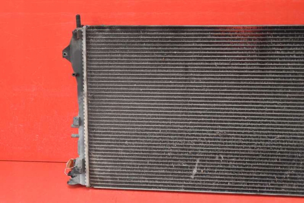 Купити Радіатор води 24418343 opel vectra c 2.0 dti 101 km 02-05