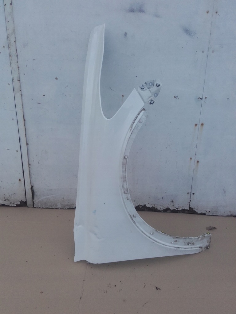 фото №1, Volvo c30 lift крыло правый перед передний