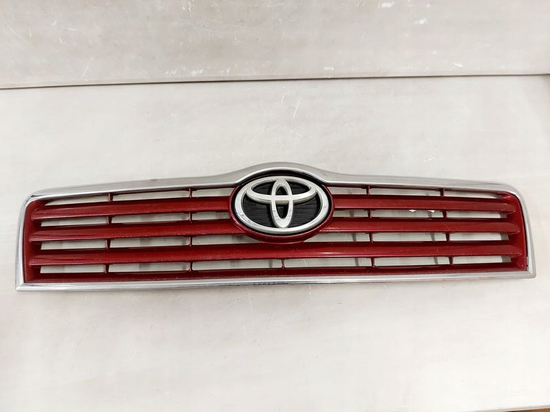 Купити Toyota avensis t25 решітка  бампера передні  передня 3m8 53114-05060
