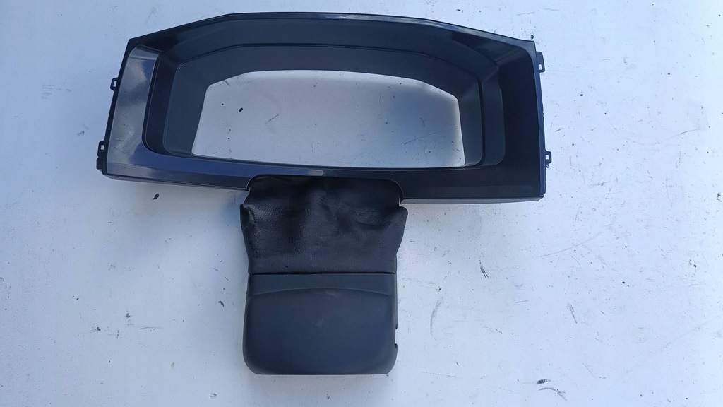 фото №1, Корпус рамка спидометра vw t6 multivan caravella 7e5857053c