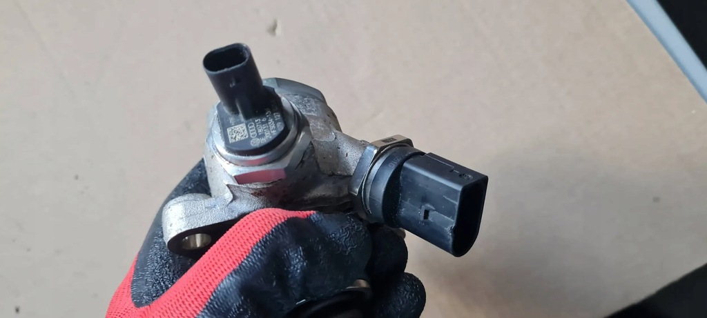 фото №12, Sq5 8r q8 lift помпа топлива правая 3.0 tfsi 079127025ae s4 b8 a6 c7