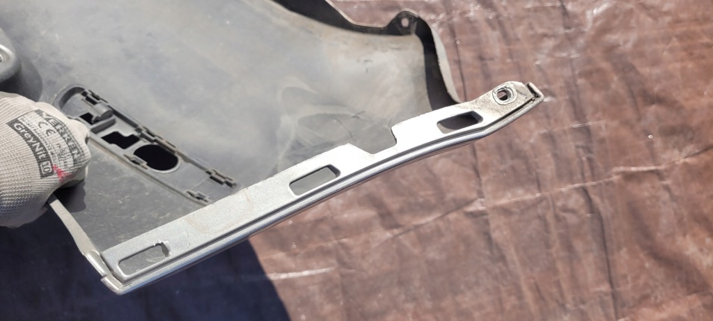 Renault clio 3 бампер задний задний 8200402320 Цена