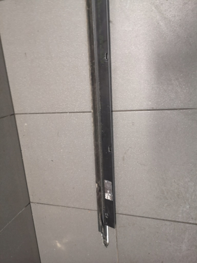 фото №12, Молдинг хром правый перед audi a8 d3 4e0853284c