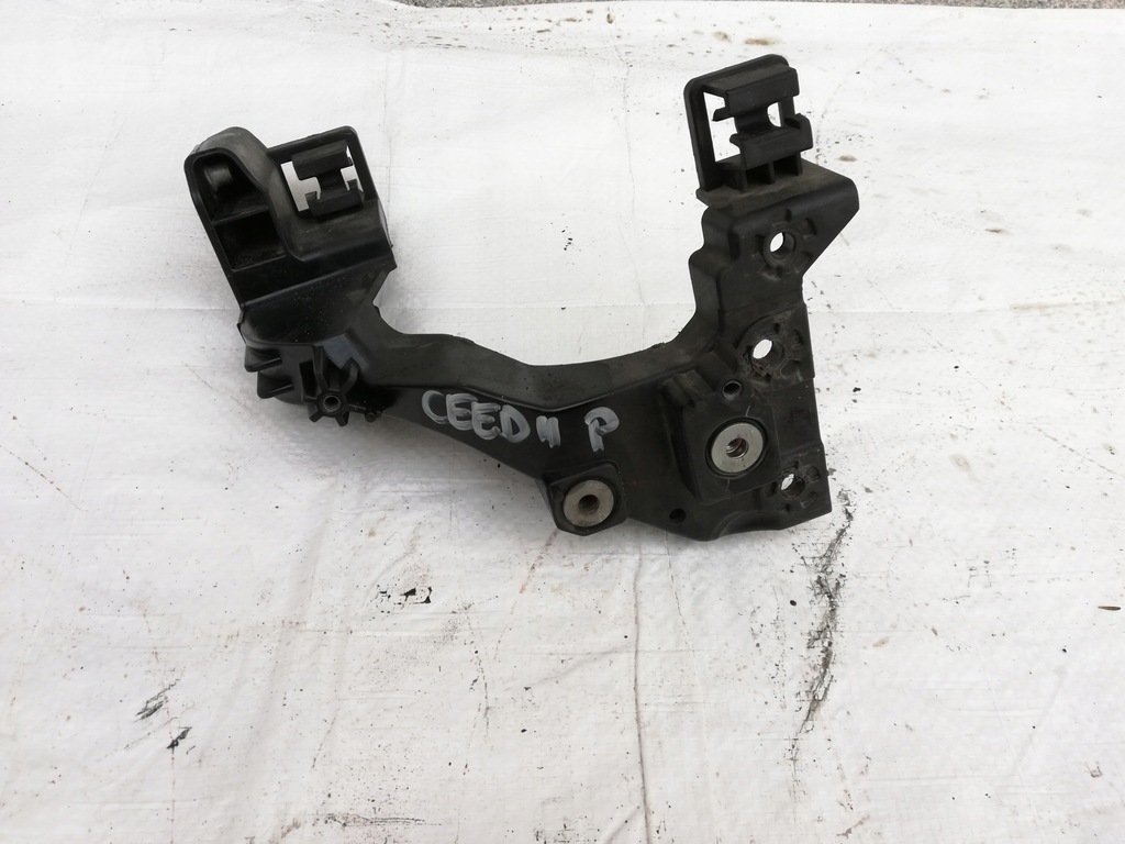 фото №1, Панель фары направляющая бампера kia ceed ii 12- правый перед