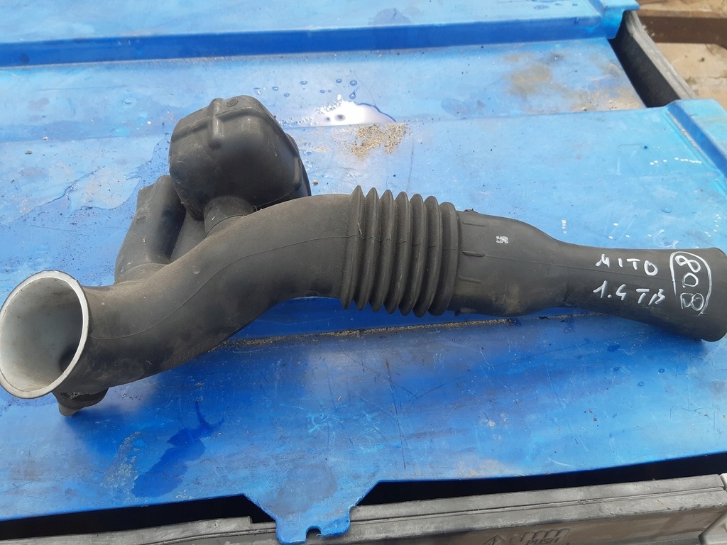 фото №1, Шланг воздуха 1.4 alfa romeo mito 51775341