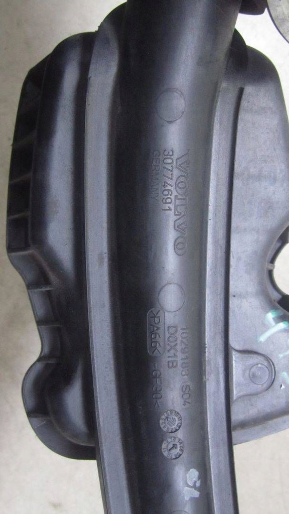 фото №4, Volvo xc-60 2.4 d труба резонатор повітря 30774691