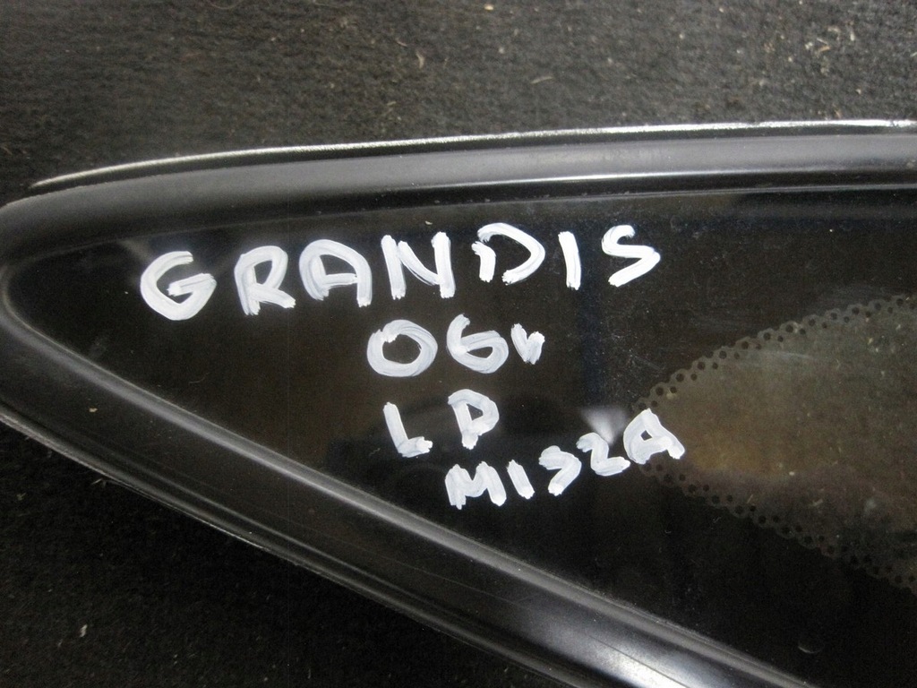 фото №8, Стекло боковая левая mitsubishi grandis 06r